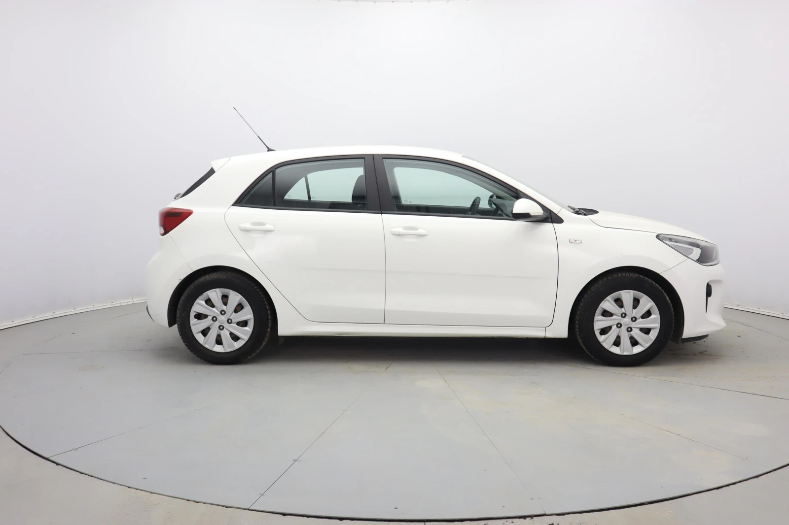 Kia Rio 1.2 LPG - изображение 7