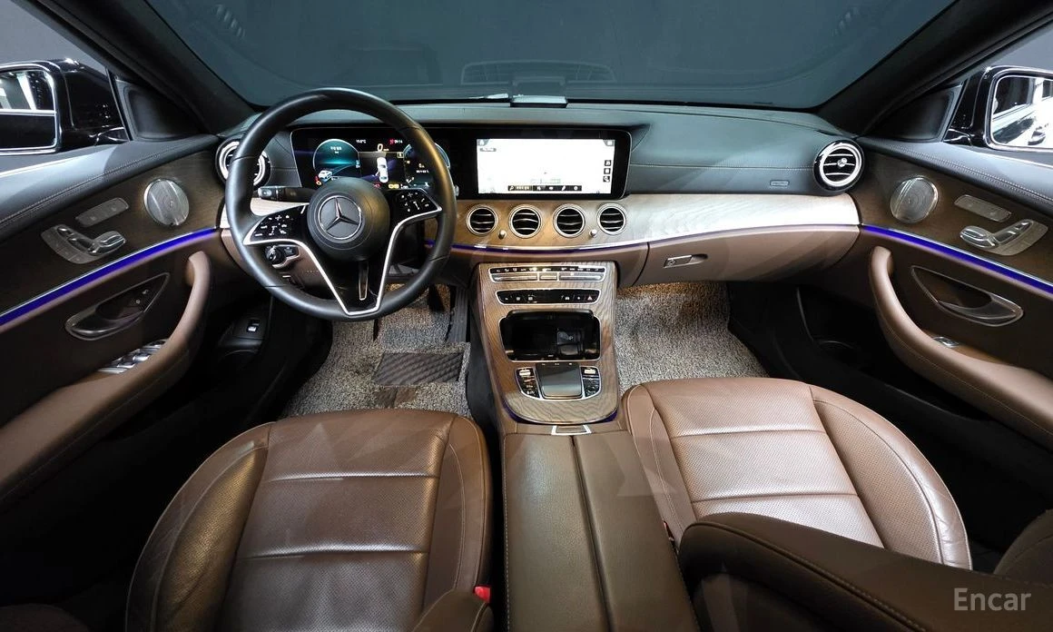 Mercedes-Benz E 220  - изображение 7