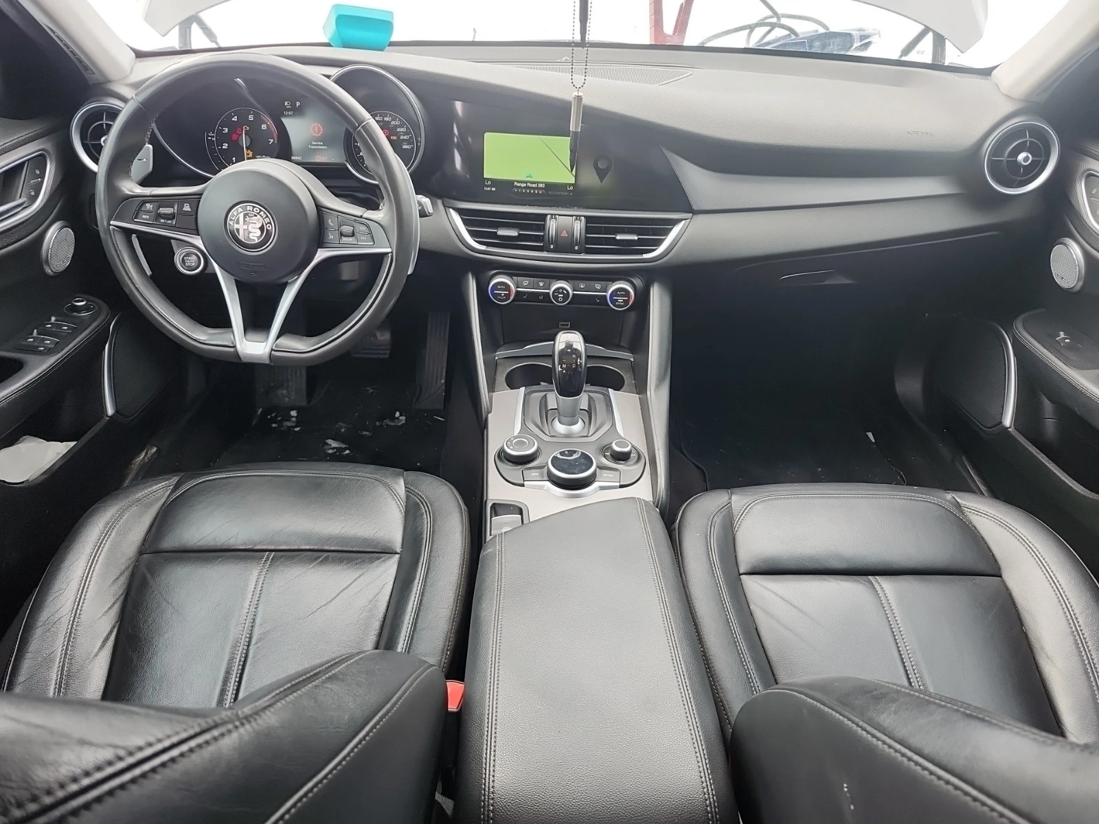Alfa Romeo Giulia  Ti AWD, снимка 10 - Автомобили и джипове - 54480119