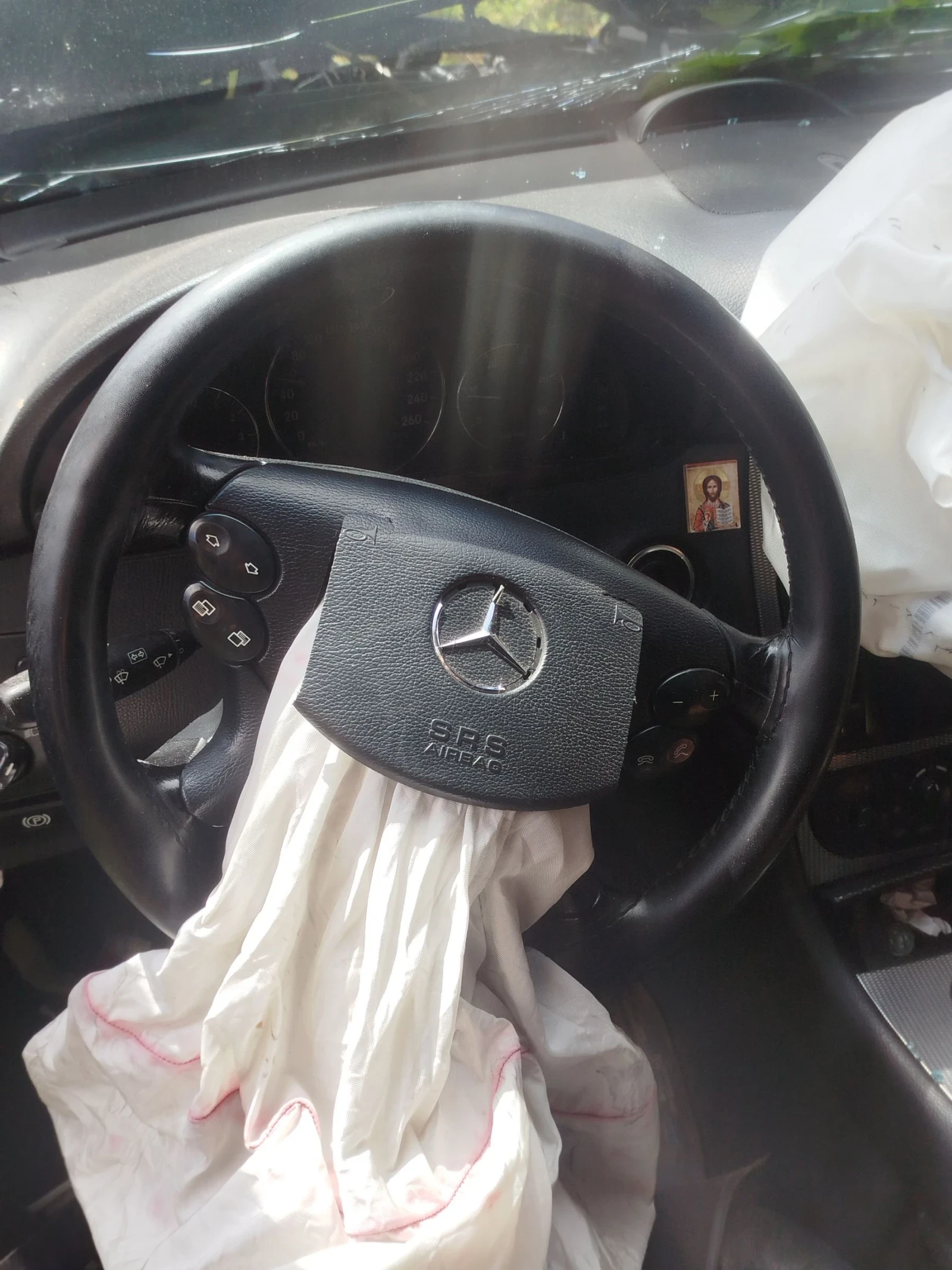 Mercedes-Benz CLK, снимка 8 - Автомобили и джипове - 54595035