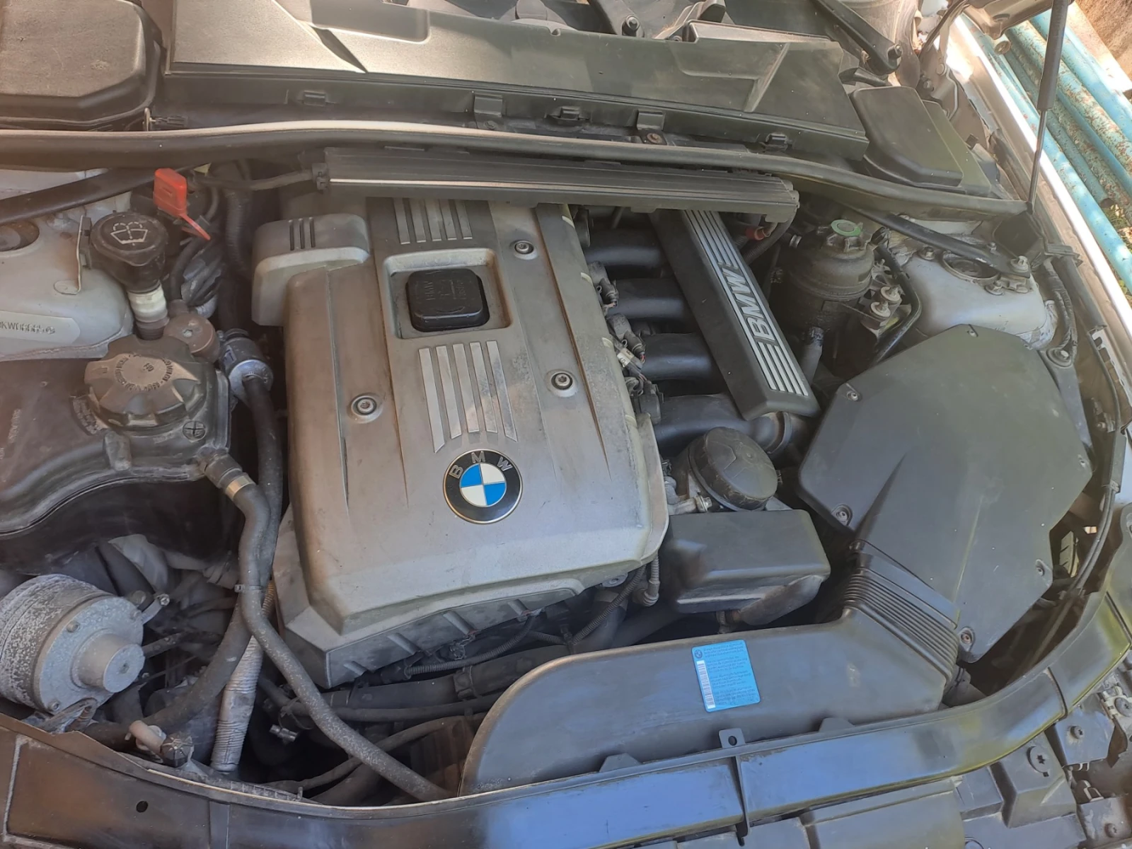 BMW 325 Xi, снимка 7 - Автомобили и джипове - 54922791