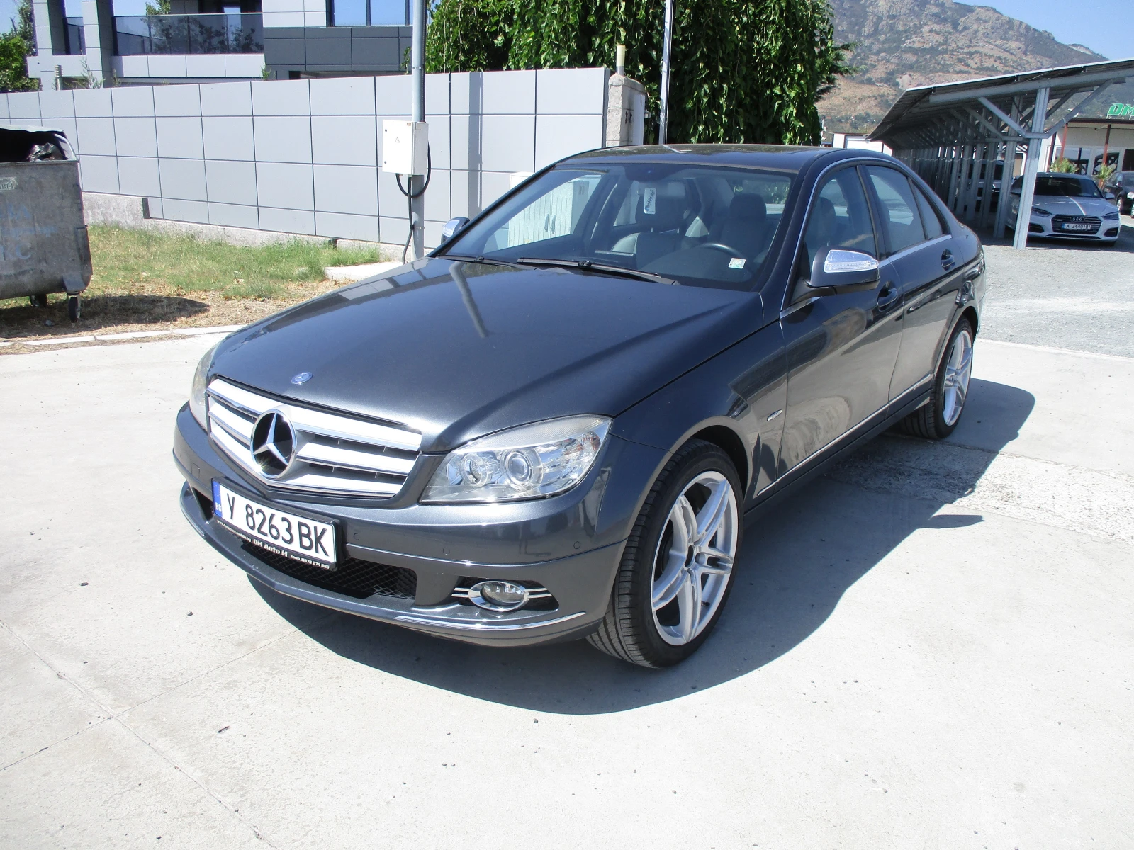 Mercedes-Benz C 320 3.0/ДИЗЕЛ/224кс./АВТОМАТИК/КАТО НОВА, снимка 8 - Автомобили и джипове - 55642405