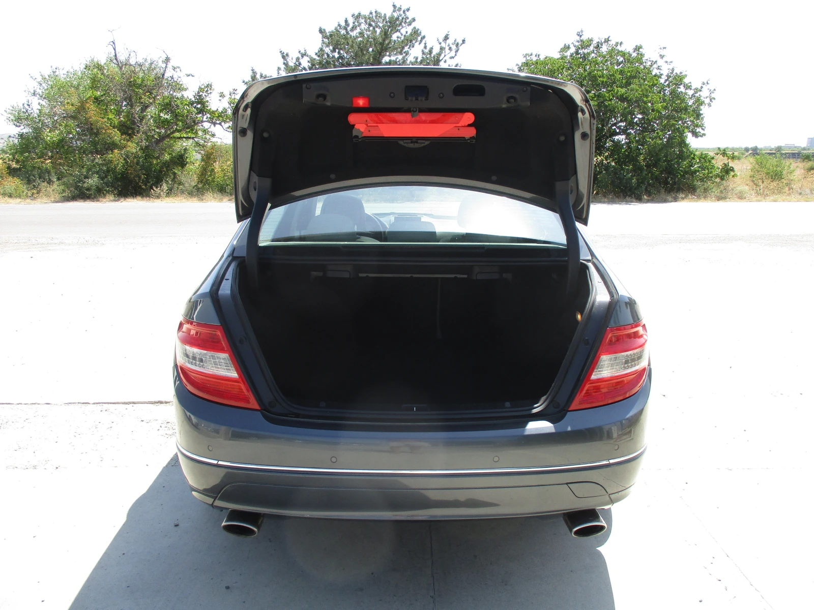 Mercedes-Benz C 320 3.0/ДИЗЕЛ/224кс./АВТОМАТИК/КАТО НОВА, снимка 16 - Автомобили и джипове - 55642405
