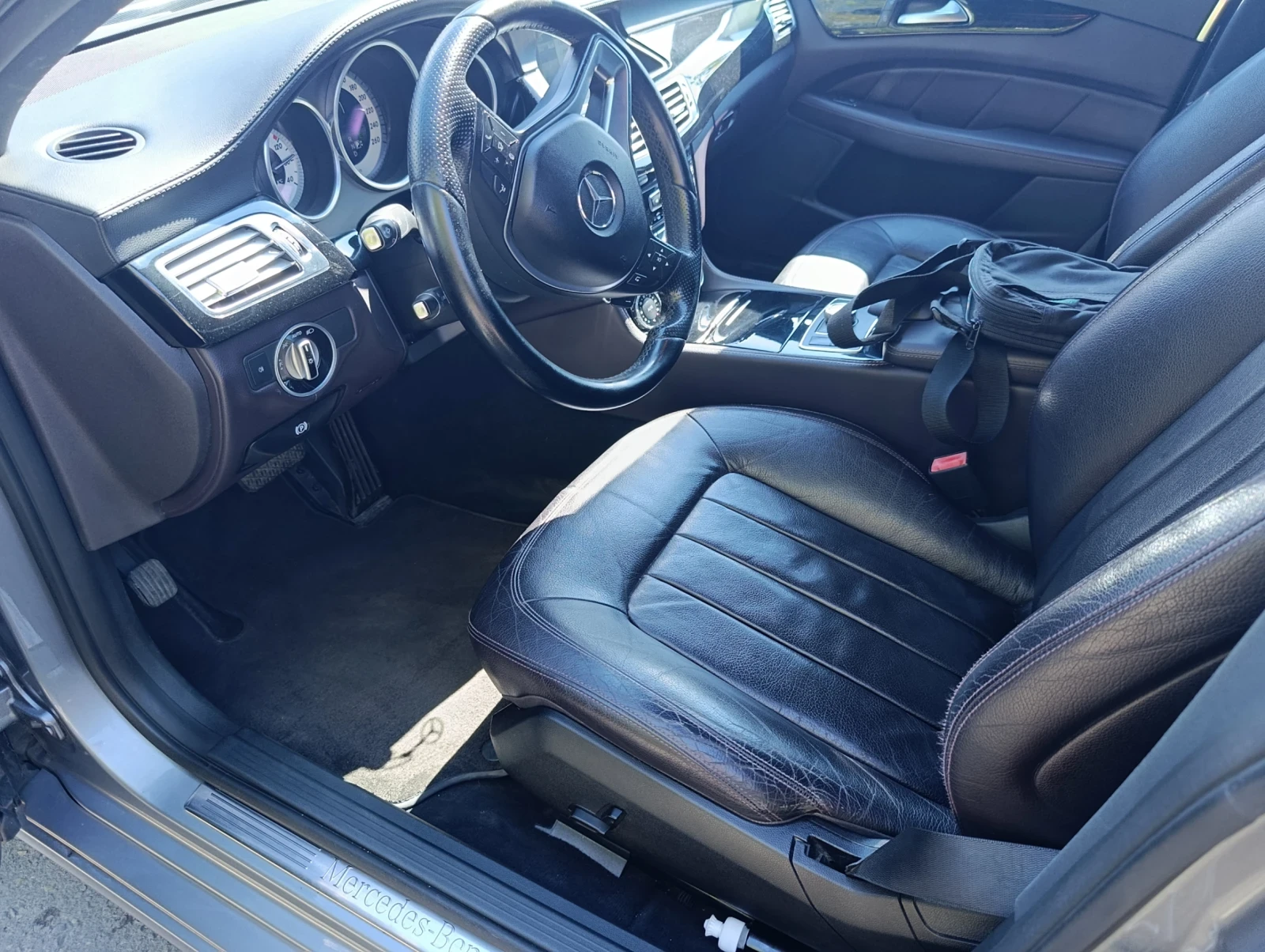 Mercedes-Benz CLS 350, снимка 11 - Автомобили и джипове - 56238990
