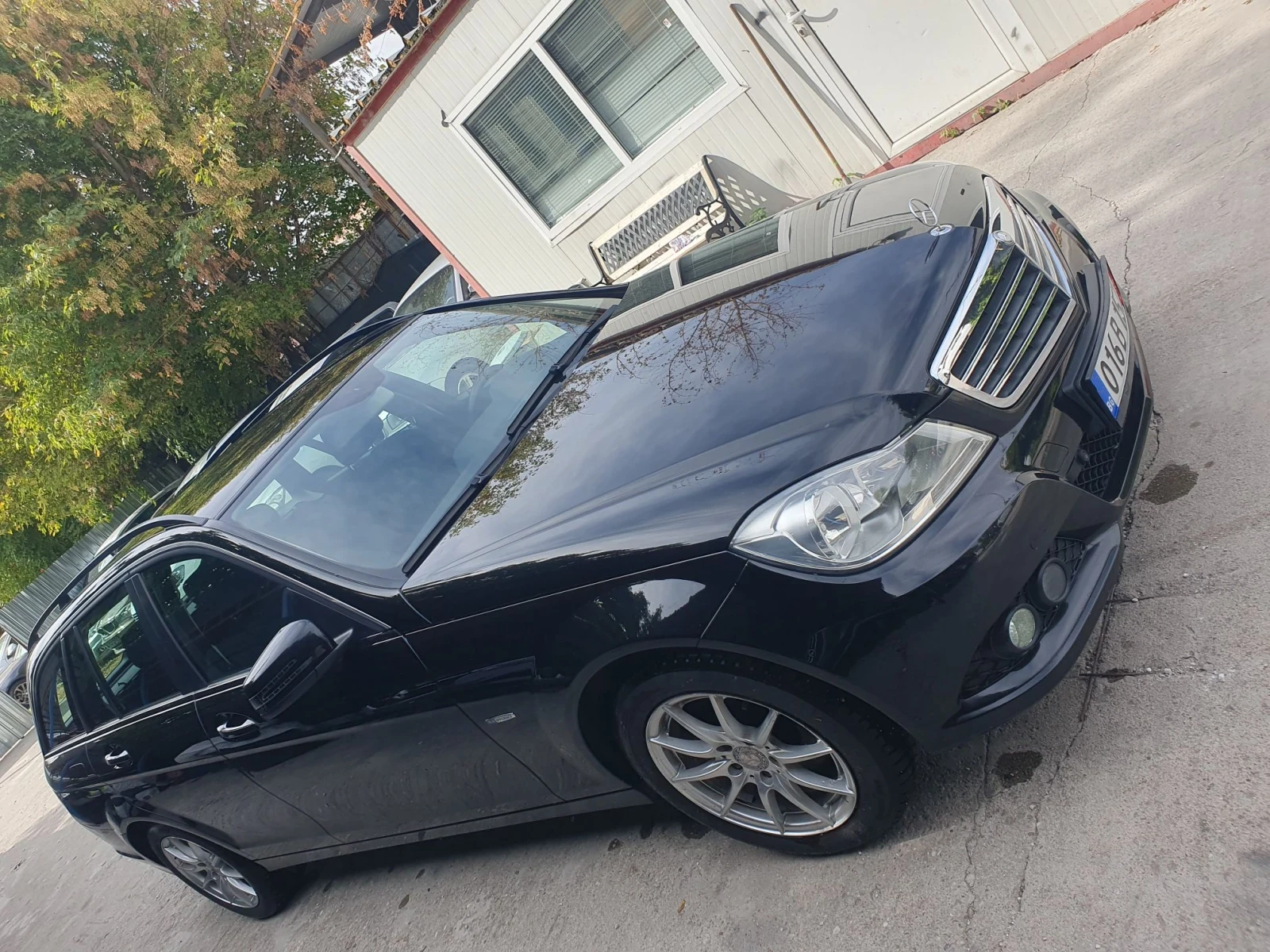 Mercedes-Benz C 180 FACE  AUT NAVI PODGREV SW, снимка 2 - Автомобили и джипове - 56294280