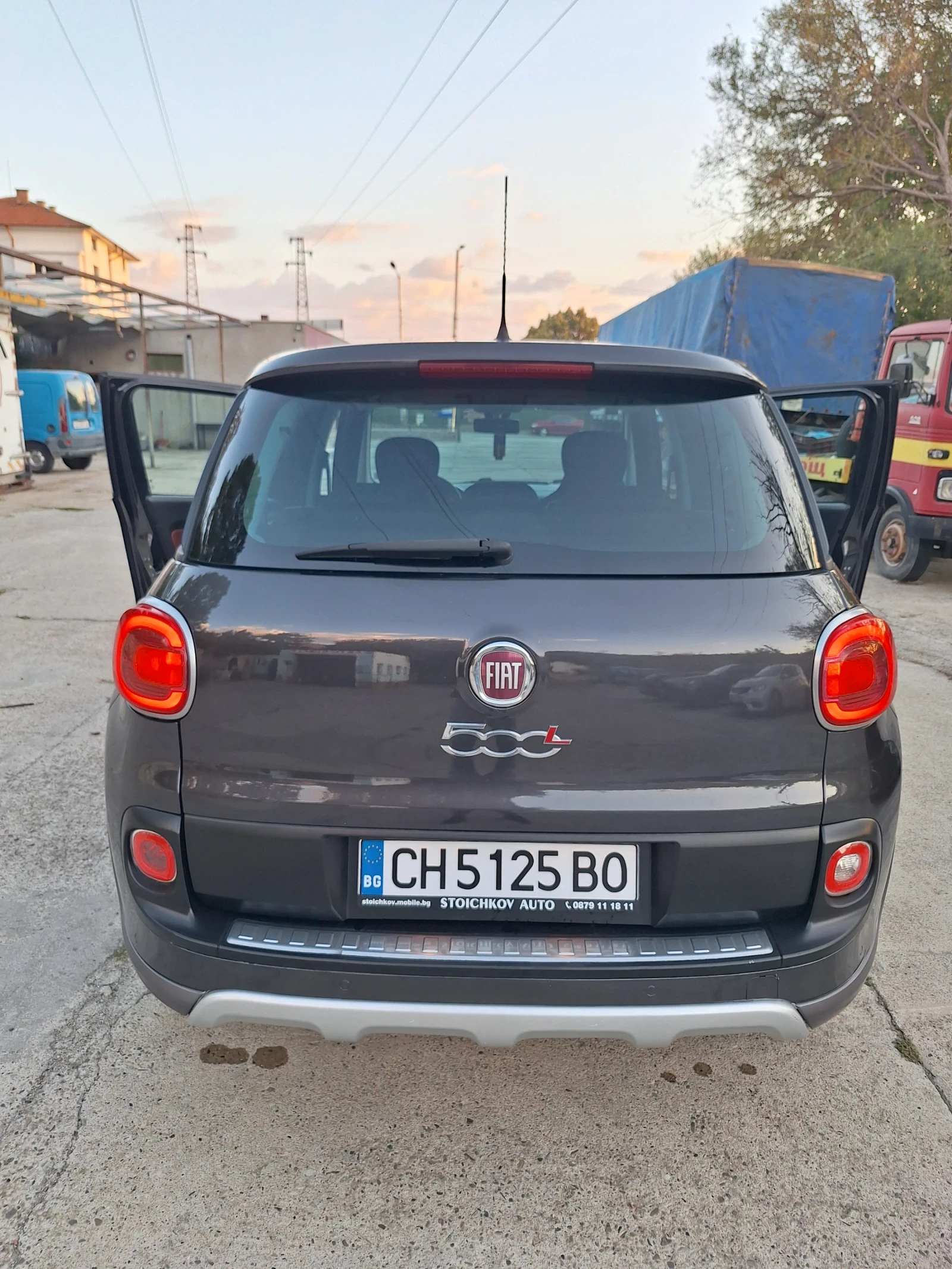 Fiat 500L, снимка 11 - Автомобили и джипове - 56322601