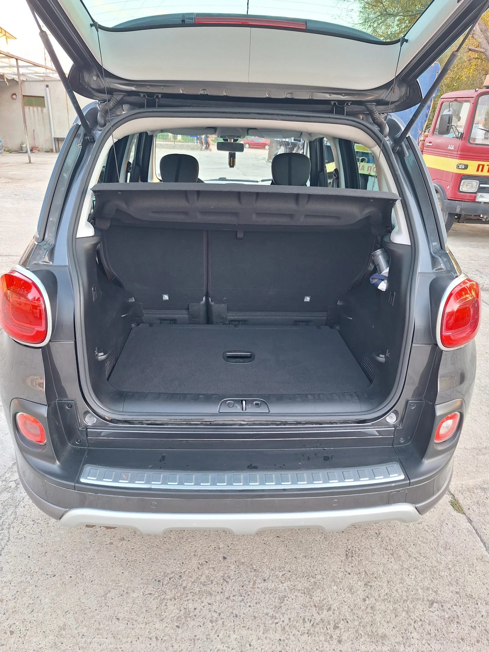 Fiat 500L, снимка 5 - Автомобили и джипове - 56322601