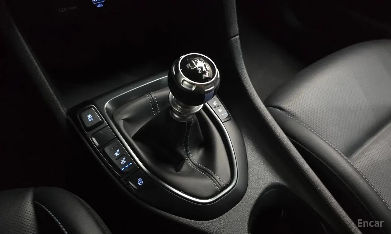 Hyundai Veloster  N PERF| E-LSD| SPORT EXHAUST| PERF BRAKES | Mobile.bg � ����������� 17