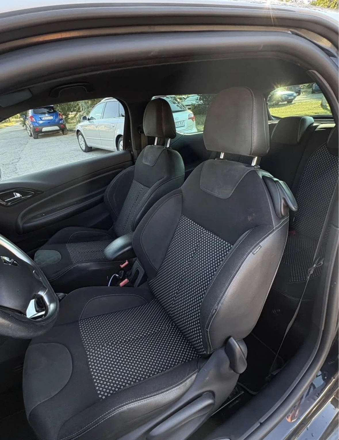 Citroen DS3, снимка 6 - Автомобили и джипове - 56682155