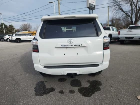 Toyota 4runner * 4WD * CARFAX *  - 41700 € / 81558.11 лв. - 23278489 4