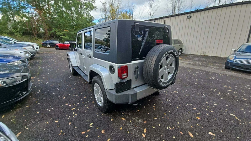 Jeep Wrangler Unlimited Sahara Автоматик, снимка 2 - Автомобили и джипове - 48336970