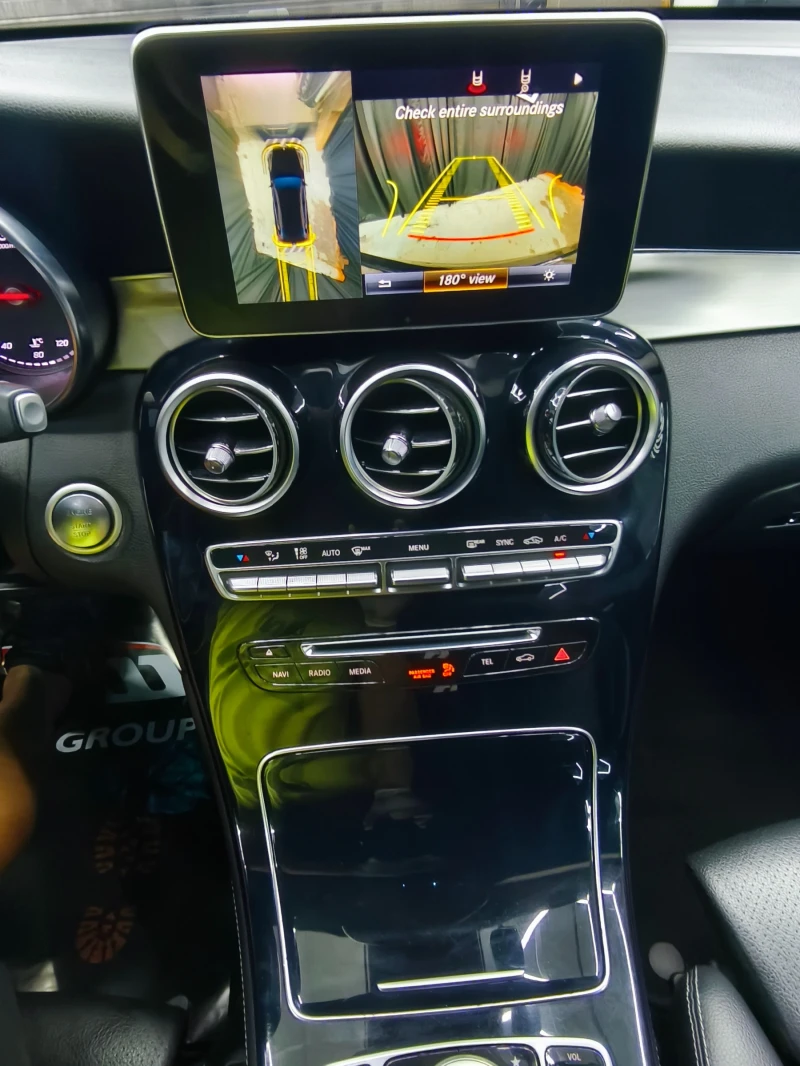 Mercedes-Benz GLC 250 AMG* KEYLESS* Camera 360, снимка 16 - Автомобили и джипове - 50796278