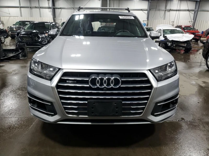 Audi Q7, снимка 2 - Автомобили и джипове - 49298973