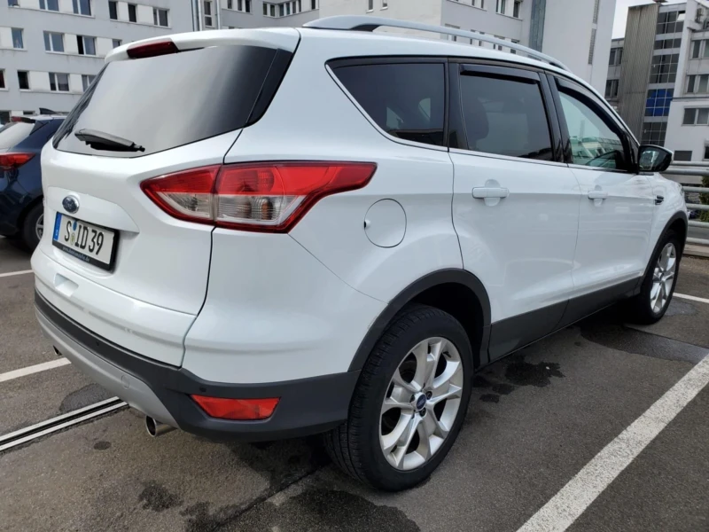 Ford Kuga, снимка 15 - Автомобили и джипове - 49550788