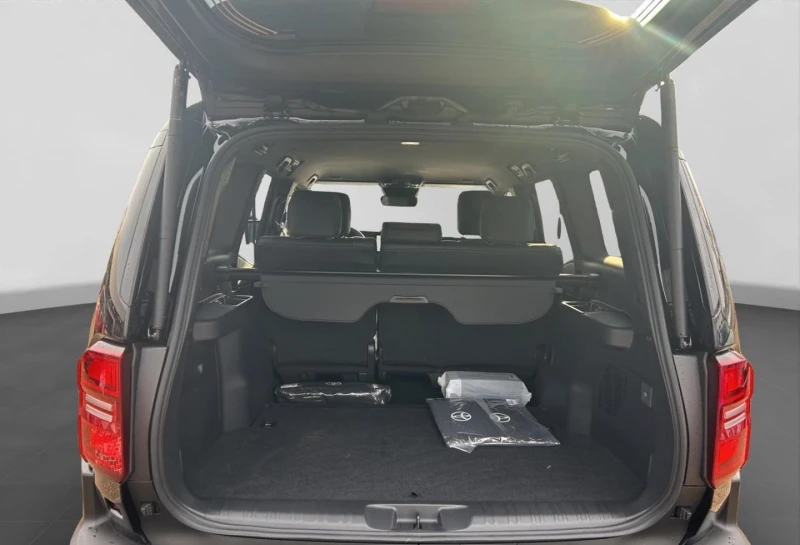 Toyota Land cruiser 250 2.8D EXECUTIVE 360 CAMERA LED KEYLESS, снимка 12 - Автомобили и джипове - 52003200