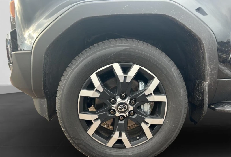 Toyota Land cruiser 250 2.8D EXECUTIVE 360 CAMERA LED KEYLESS, снимка 5 - Автомобили и джипове - 52003200