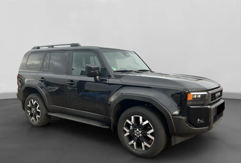 Toyota Land cruiser 250 2.8D EXECUTIVE 360 CAMERA LED KEYLESS, снимка 2 - Автомобили и джипове - 52003200