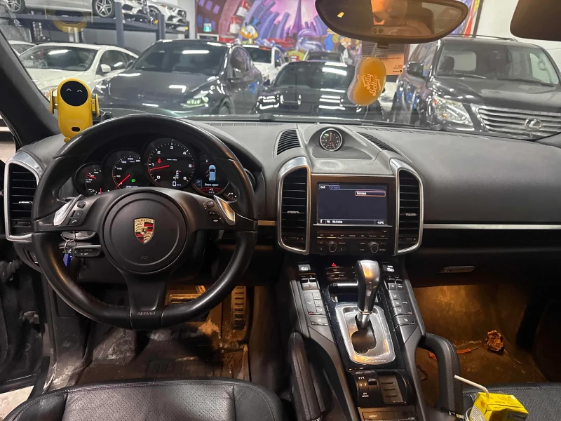 Porsche Cayenne 3.0 DIESEL * * CARFAX * * АВТО КРЕДИТ * * , снимка 7 - Автомобили и джипове - 53055080
