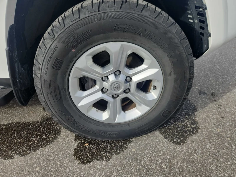 Toyota 4runner * 4WD * CARFAX * , снимка 7 - Автомобили и джипове - 53415337