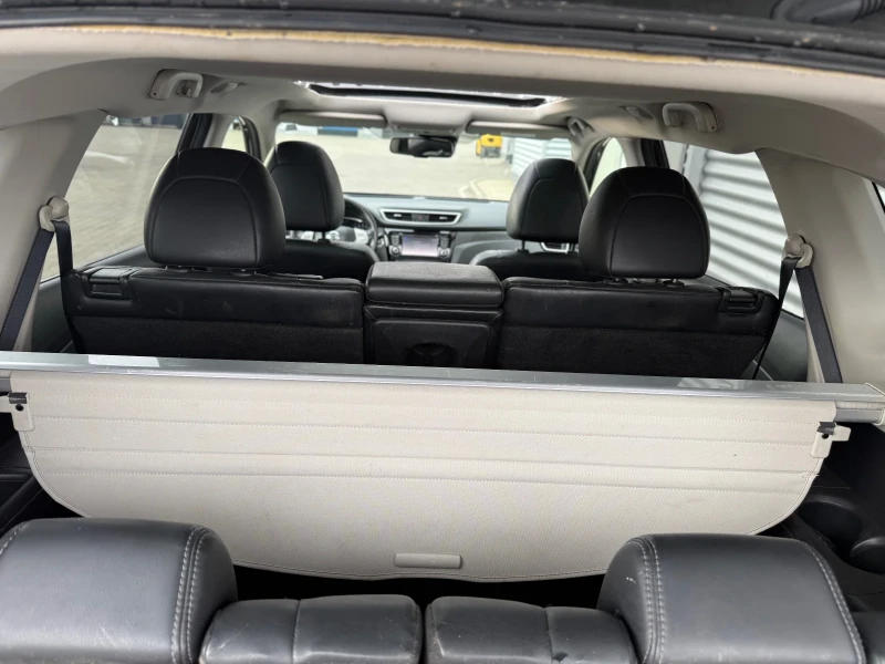 Nissan X-trail 4x4+ Панорама+ Теглич+ Камера+ Подгрев+ 7места, снимка 11 - Автомобили и джипове - 53505123