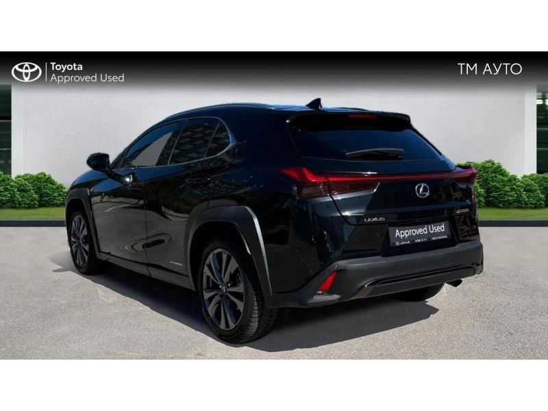 Lexus UX, снимка 2 - Автомобили и джипове - 47496053