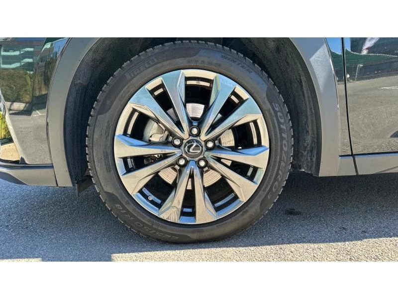 Lexus UX, снимка 16 - Автомобили и джипове - 47496053