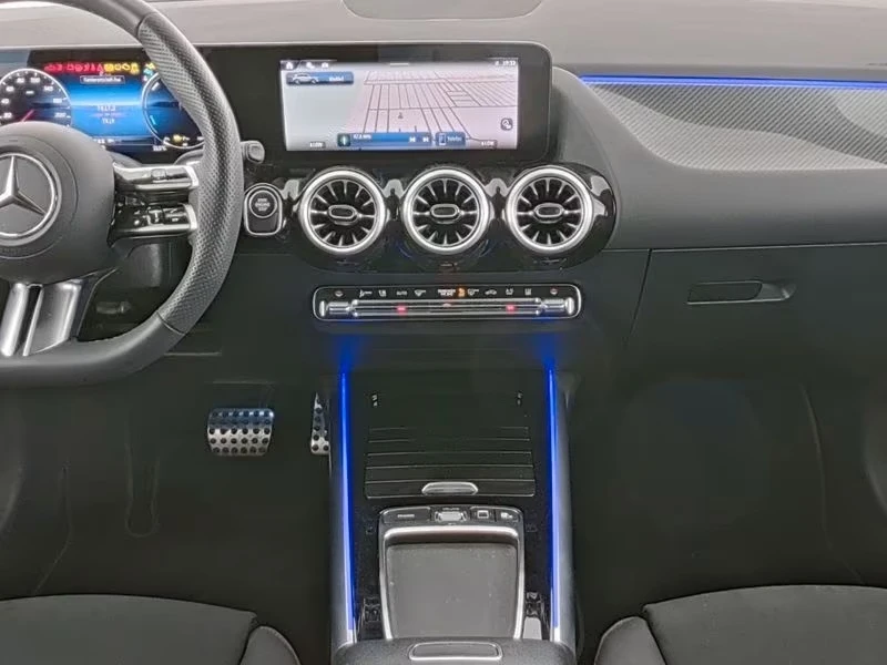 Mercedes-Benz GLA 250 e = AMG Line = Advanced Plus Гаранция, снимка 5 - Автомобили и джипове - 54728603