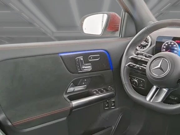 Mercedes-Benz GLA 250 e = AMG Line = Advanced Plus Гаранция, снимка 3 - Автомобили и джипове - 54728603