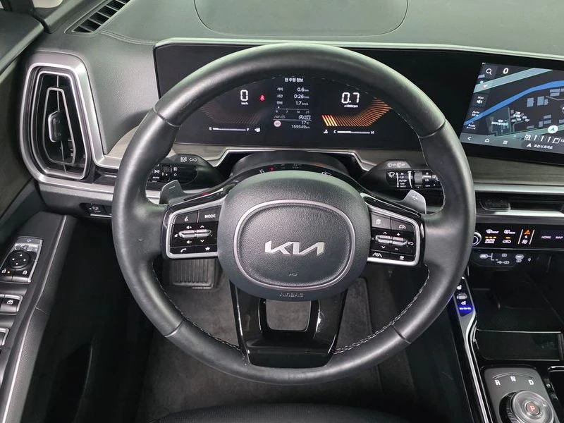 Kia Sorento 2.2 Automatic, снимка 9 - Автомобили и джипове - 55579916