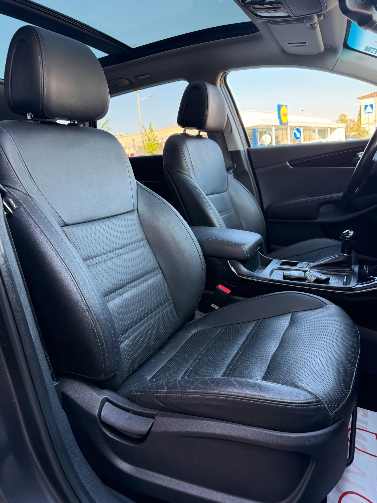 Kia Sorento 2.2 CRDI* 4WD* REBEL* FULL*  | Mobile.bg   12