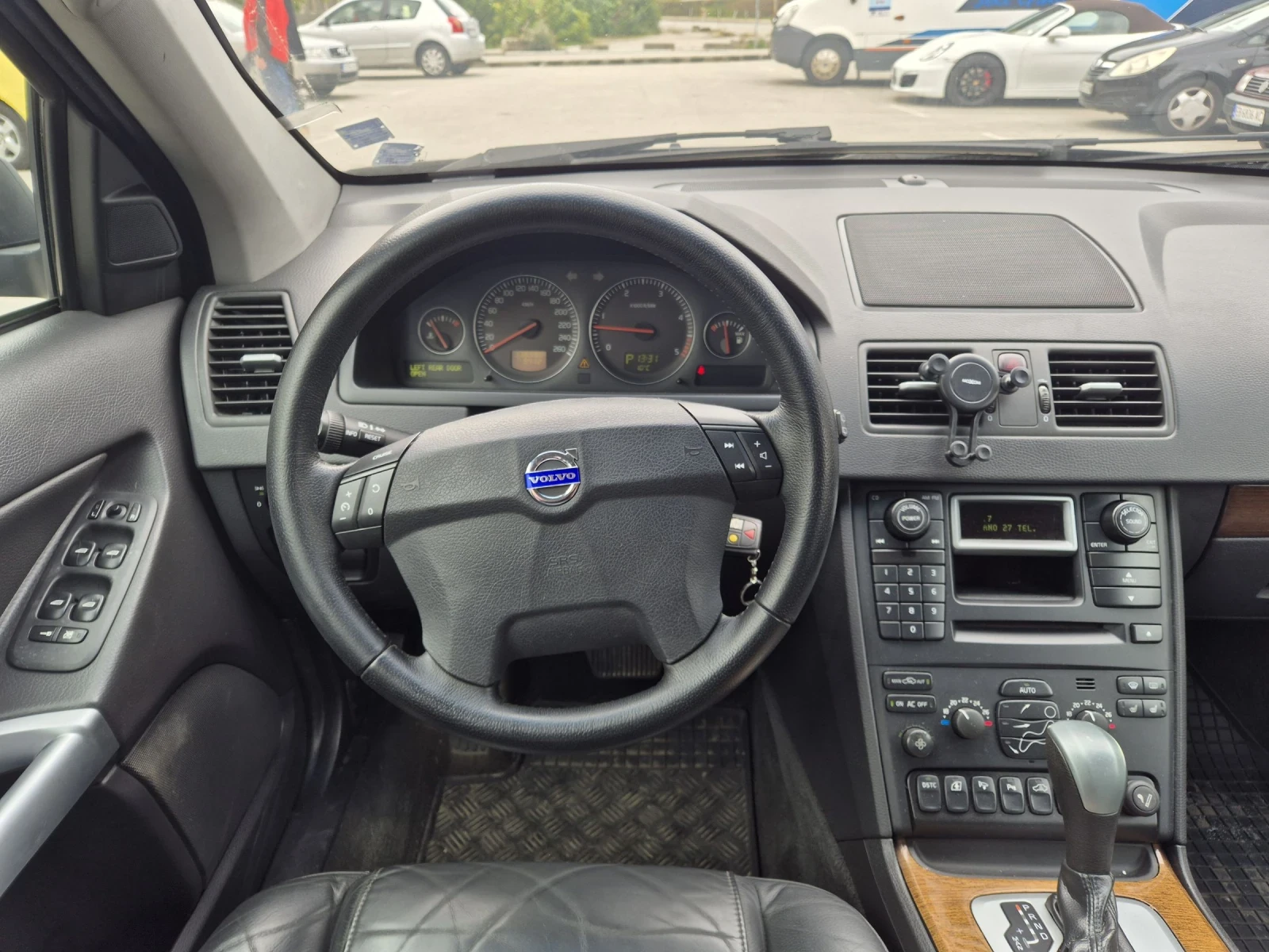 Volvo Xc90 2.4 D5 4x4 - изображение 10