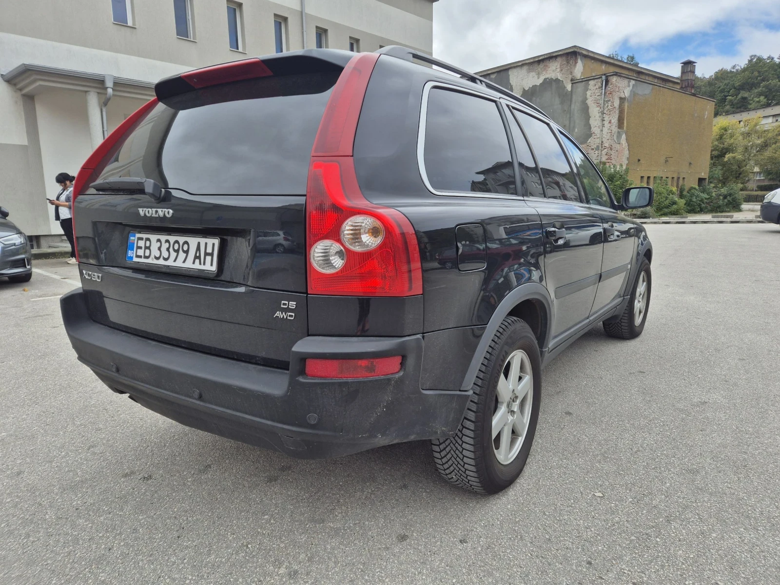Volvo Xc90 2.4 D5 4x4 - изображение 8