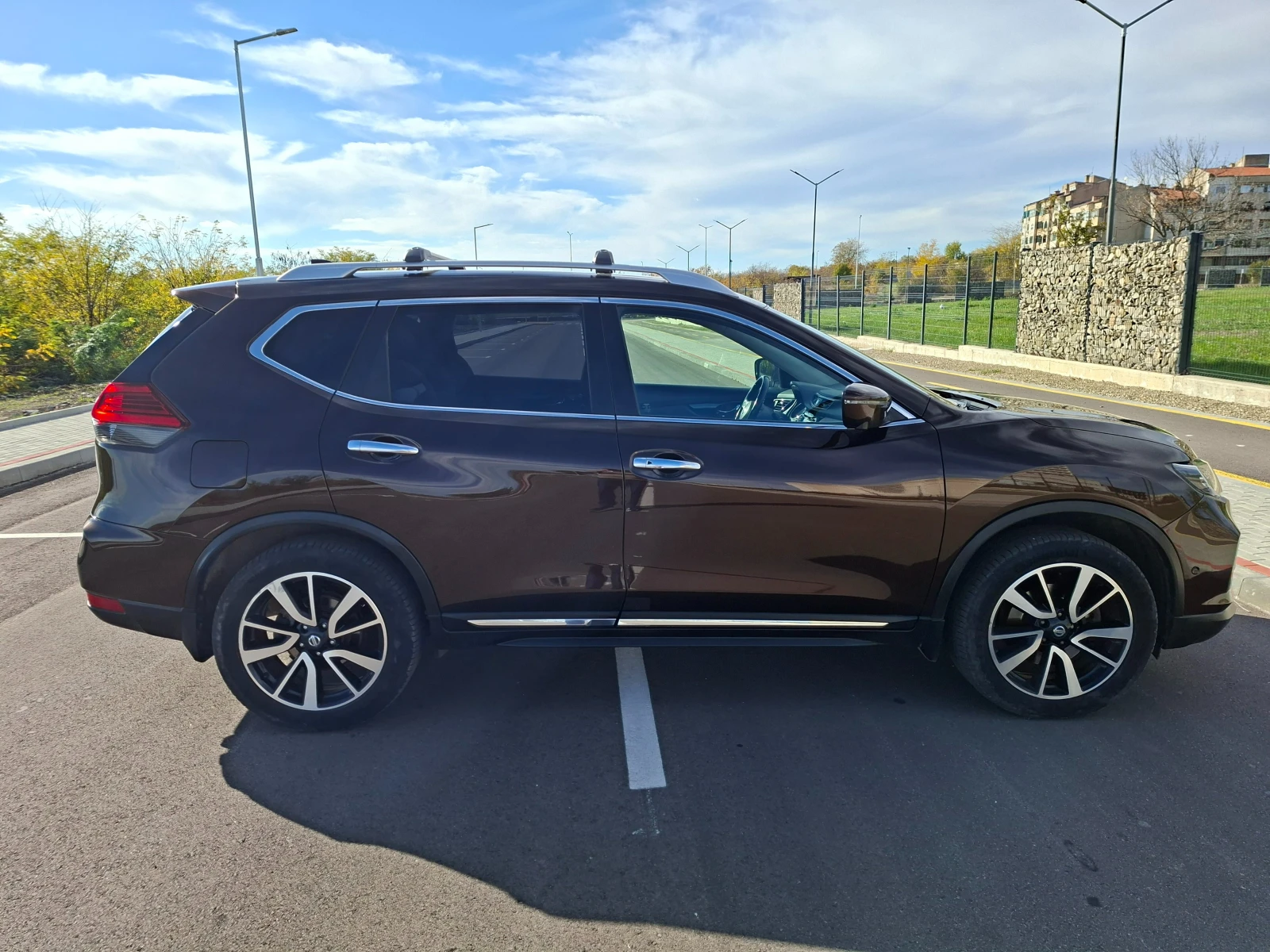 Nissan X-trail 2.0dcI 4x4, Tekna Plus - изображение 8