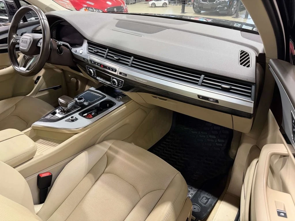 Audi Q7 55tfsi * Technik * Фиксирана цена до БГ * CARFAX * - изображение 8