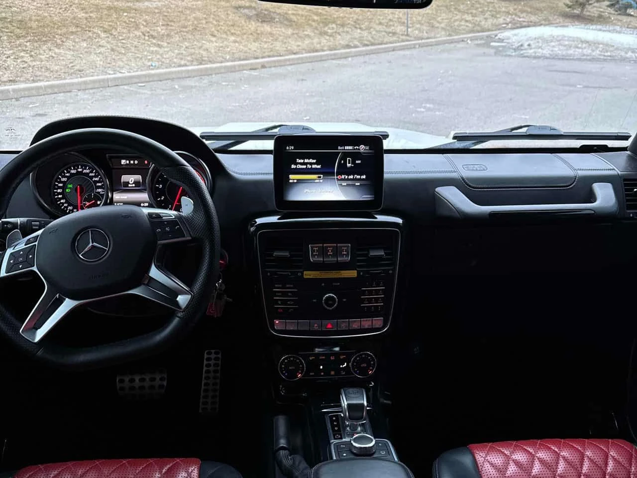 Mercedes-Benz G * AMG 63 * 2 КЛЮЧА* ПОДГРЕВ* KEYLESS* , снимка 9 - Автомобили и джипове - 53820358
