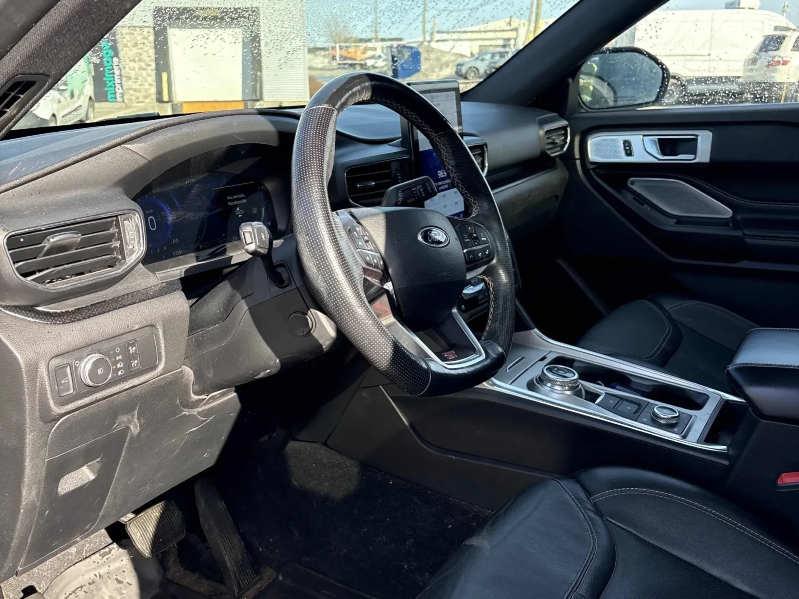 Ford Explorer ST * * CARFAX * * АВТО КРЕДИТ * * , снимка 8 - Автомобили и джипове - 54221942