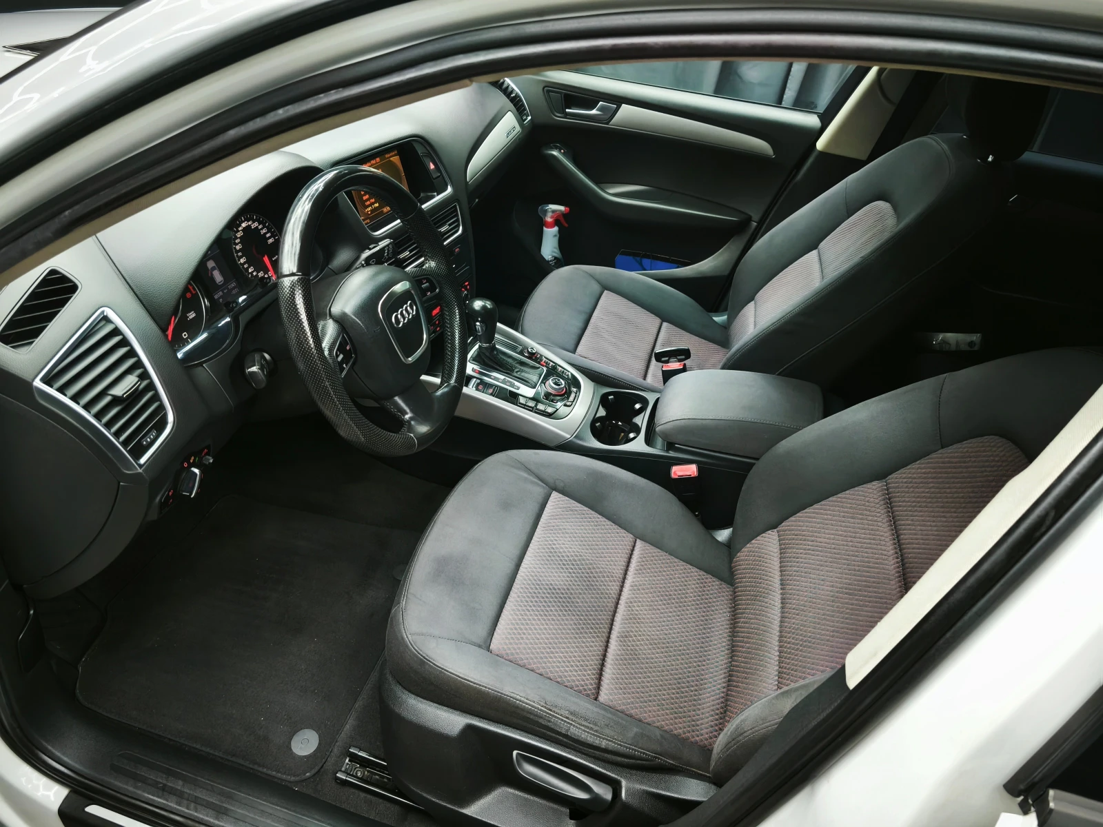 Audi Q5 2.0TDI Automatic Sline Quattro , снимка 10 - Автомобили и джипове - 56561708