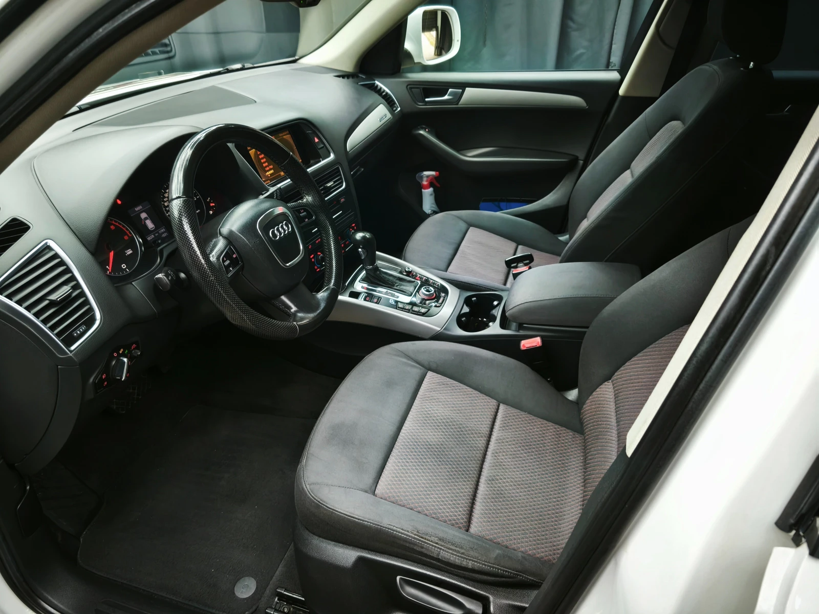 Audi Q5 2.0TDI Automatic Sline Quattro , снимка 9 - Автомобили и джипове - 56561708