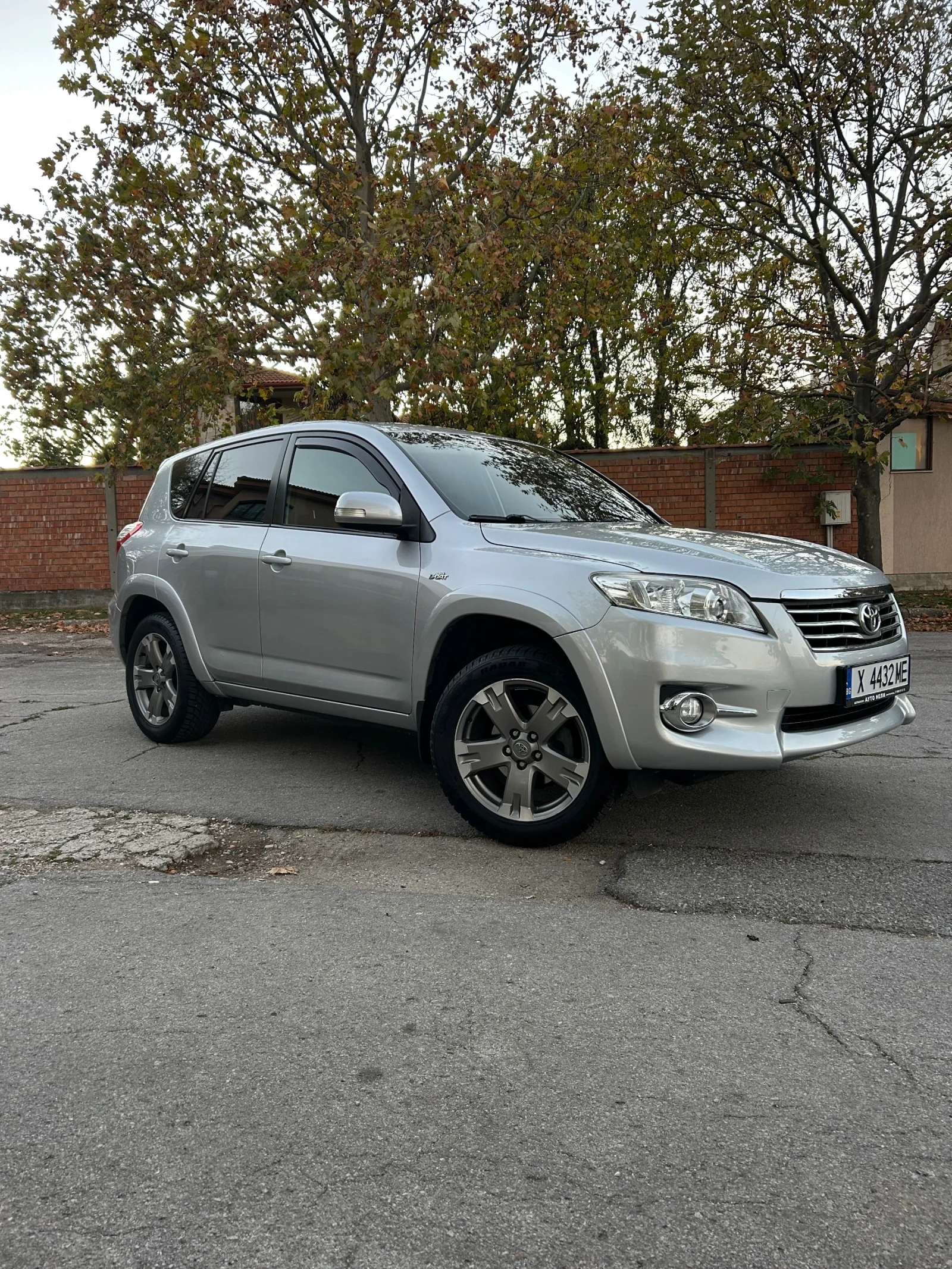 Toyota Rav4, снимка 6 - Автомобили и джипове - 56631708