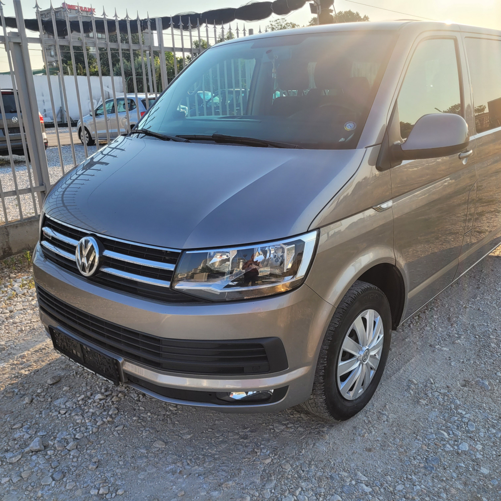 VW Transporter 2.5tdi/4x4/9места - изображение 6