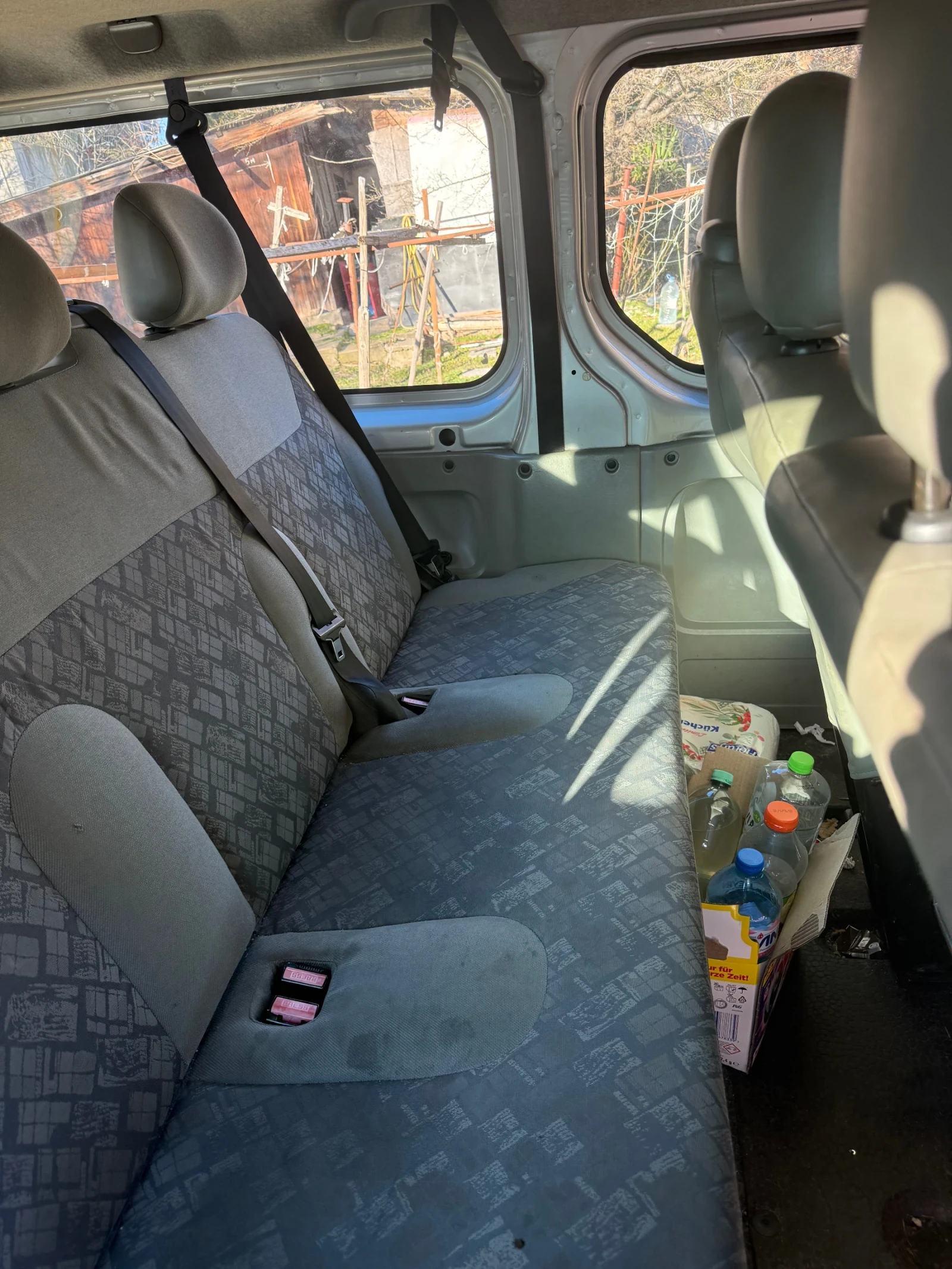 Opel Vivaro, снимка 13 - Бусове и автобуси - 53780861