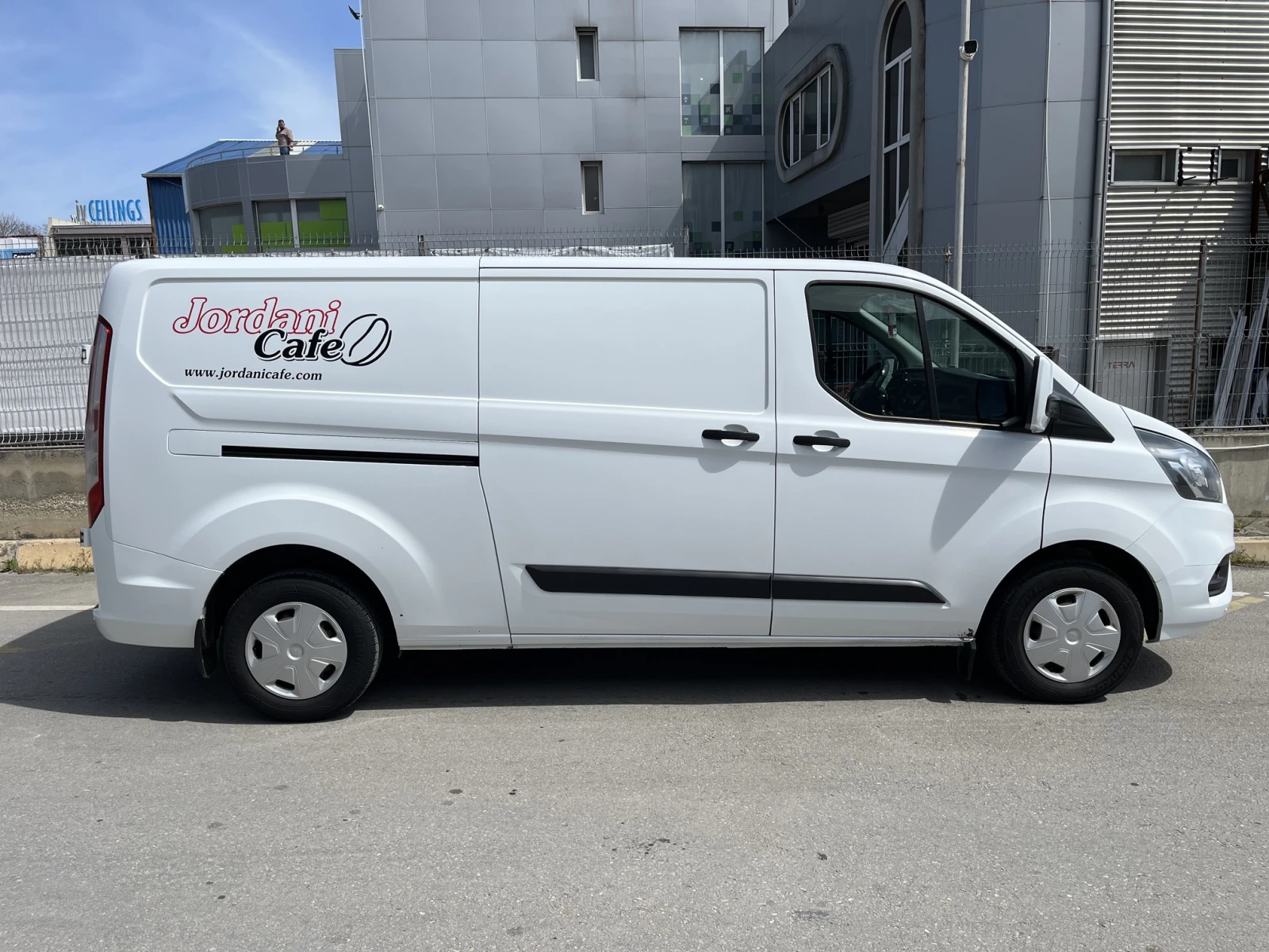 Ford Transit Custom 2.0 TDCI L2H1, снимка 3 - Бусове и автобуси - 54295281