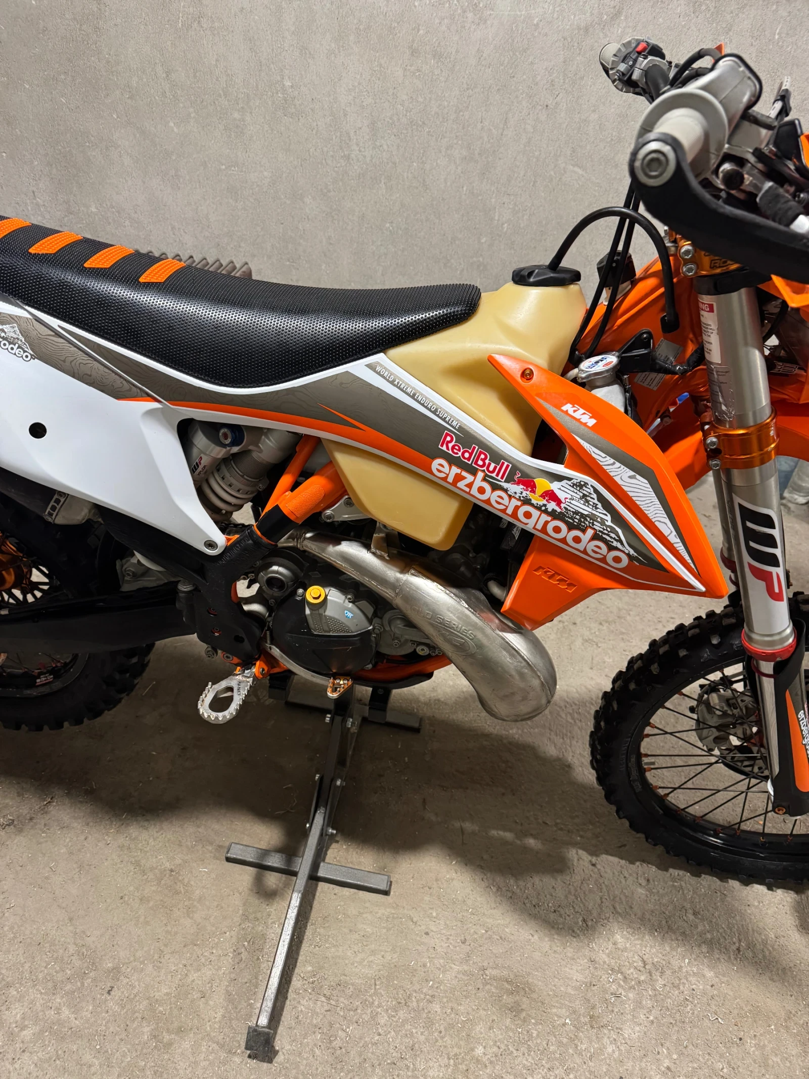 Ktm EXC Ktm 300 EXC tpi 2022 Erzbergrodeo Edition, снимка 6 - Мотоциклети и мототехника - 54499774