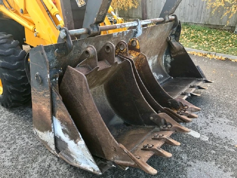 Багер JCB 3CX - изображение 2