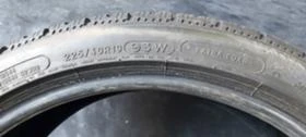 Гуми Зимни 225/40R19, снимка 6