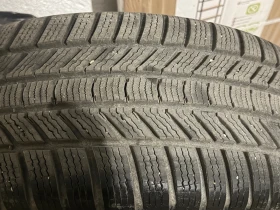 Гуми Зимни 235/50R19, снимка 2