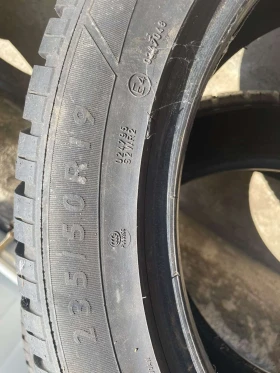 Гуми Зимни 235/50R19, снимка 5 - Гуми и джанти - 46902339