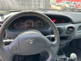 Renault Megane, снимка 11