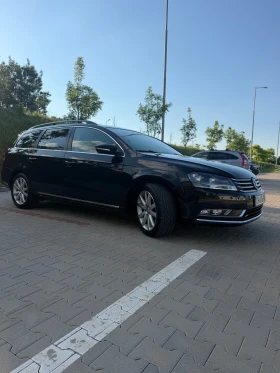 VW Passat Комби, снимка 8