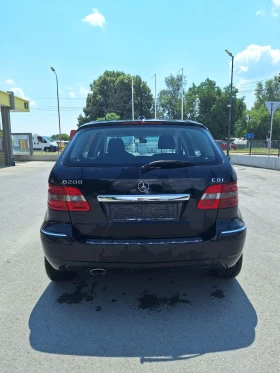 Mercedes-Benz B 200 Facelift, снимка 6